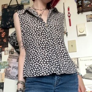 J. Crew Black and White Floral Sleeveless Button-Front Top
